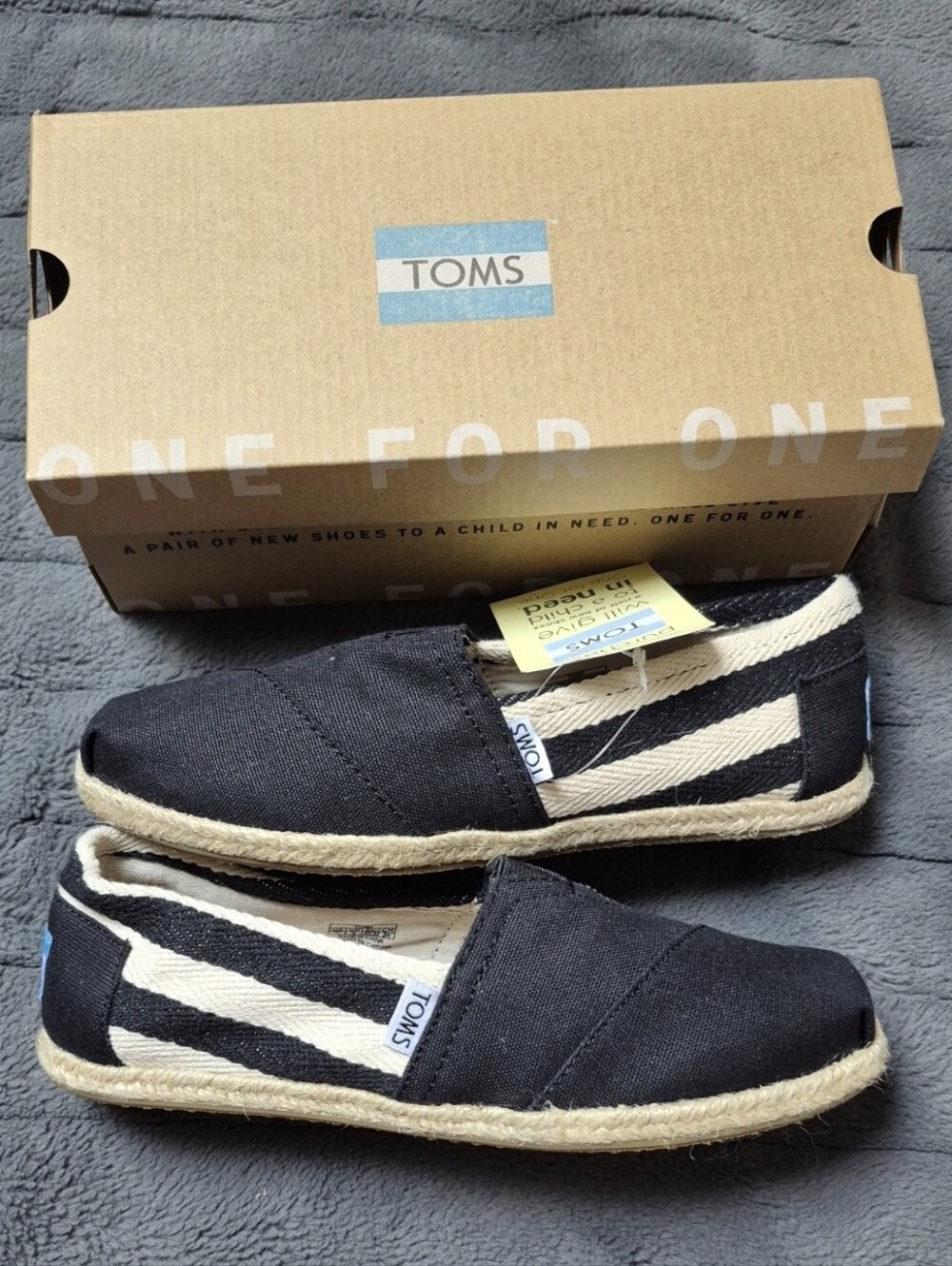 Toms Classic Alpargata Slip-ons Size 7 In Black Stripe University, New With Tags